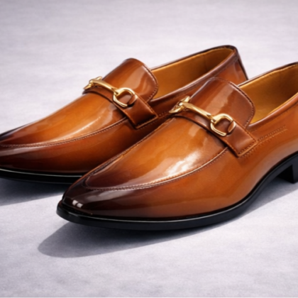 Mocassins Homme Selamo Shihang - Cuir Verni Marron Glacé.